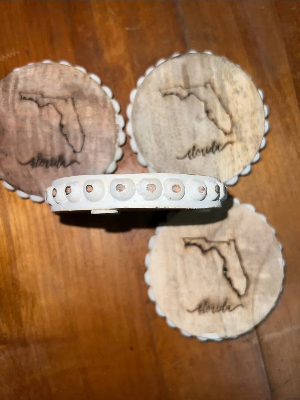 Mary Square Florida Wood and White Bead Coaster - Florida Design